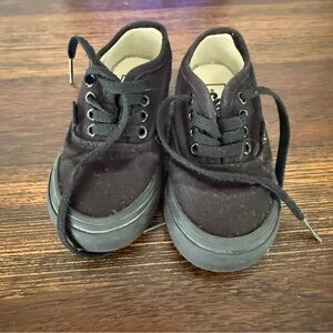 Vans Black Sneakers Classic Canvas Low-Top Toddler Size 6